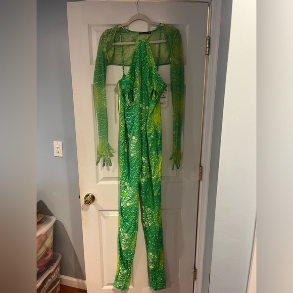 ZARA HALLOWEEN COSTUME: “THE ALIEN” JUMPSUIT - Picture 2 of 4